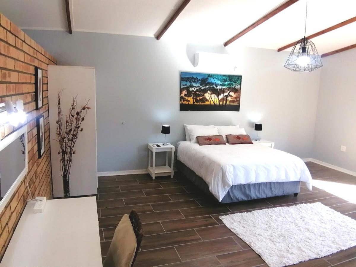 Easy Inn Guesthouse Welkom Exterior photo